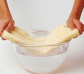 konpresak menda eta gatz azazkalen onddoak tratatzeko